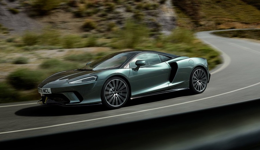 New Mclaren Gt Is A Grand Tourer Supercar 6th Gear Automotive Solutions